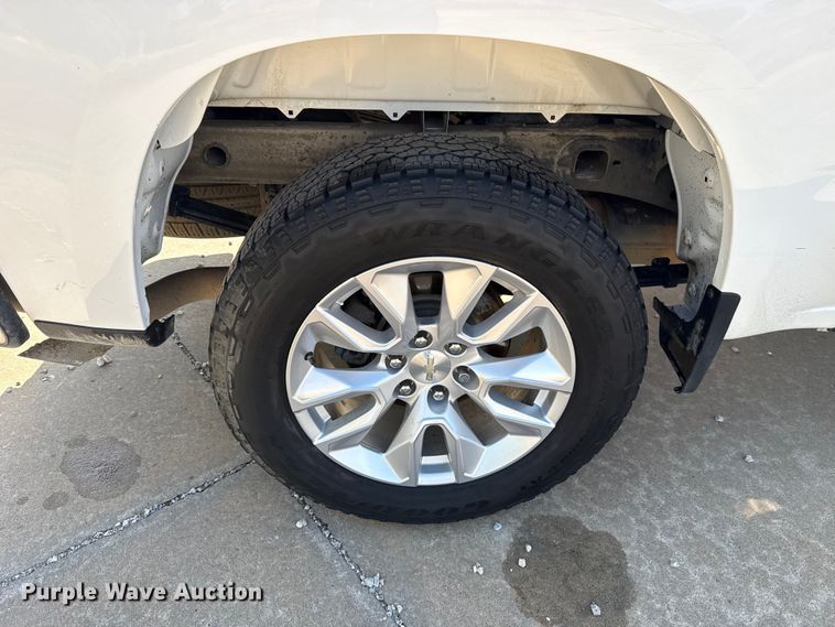 image for item NK9149 2021 Chevrolet Silverado 1500 Crew Cab pickup truck