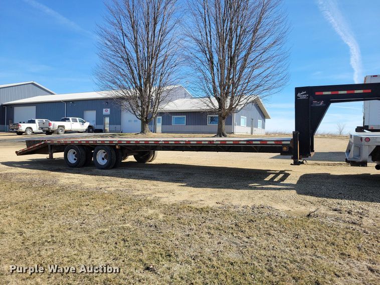 image for item NK9915 2013 Behnke equipment trailer