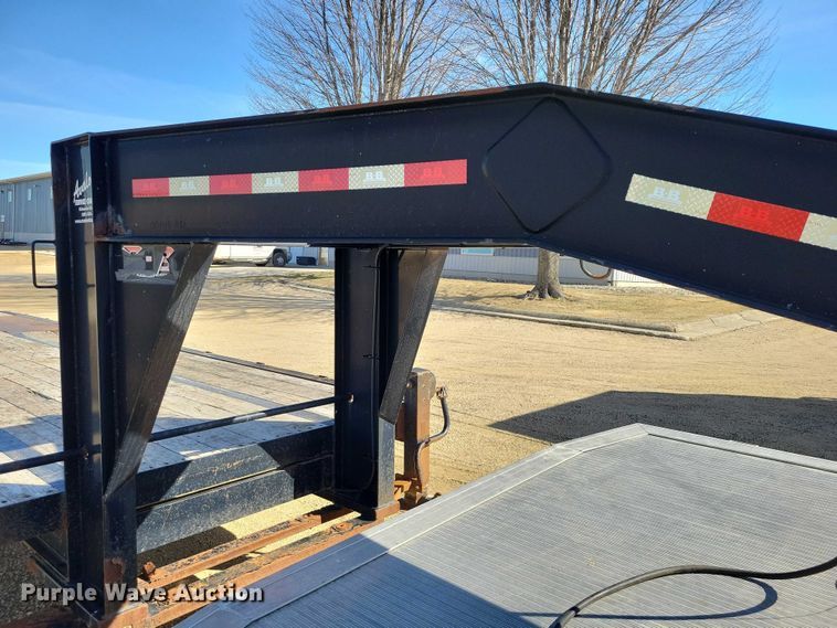 image for item NK9915 2013 Behnke equipment trailer