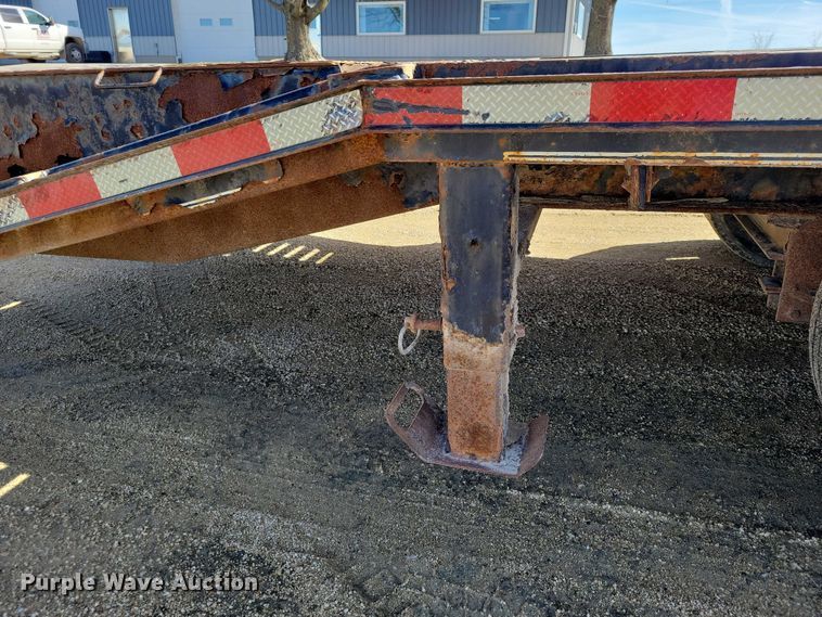 image for item NK9915 2013 Behnke equipment trailer