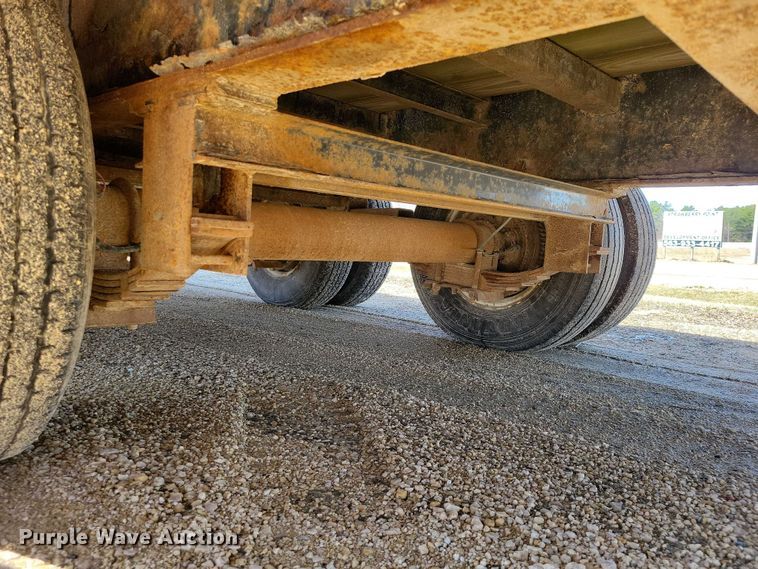 image for item NK9915 2013 Behnke equipment trailer