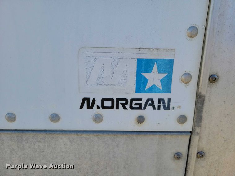 image for item NK9916 2004 GMC C5500 box truck