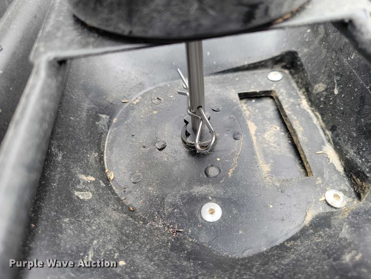 image for item NK9933 2016 Ryan Lawnaire  ZTS aerator