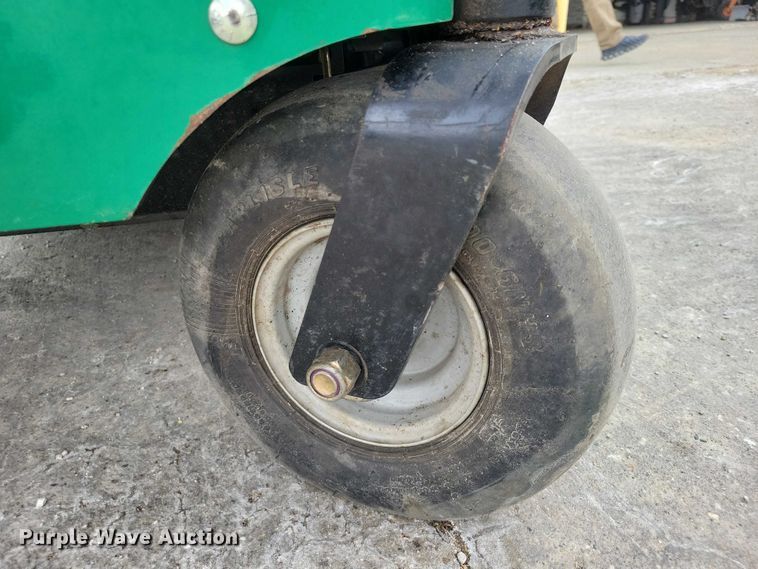 image for item NK9933 2016 Ryan Lawnaire  ZTS aerator