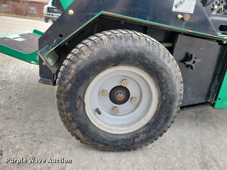 image for item NK9933 2016 Ryan Lawnaire  ZTS aerator