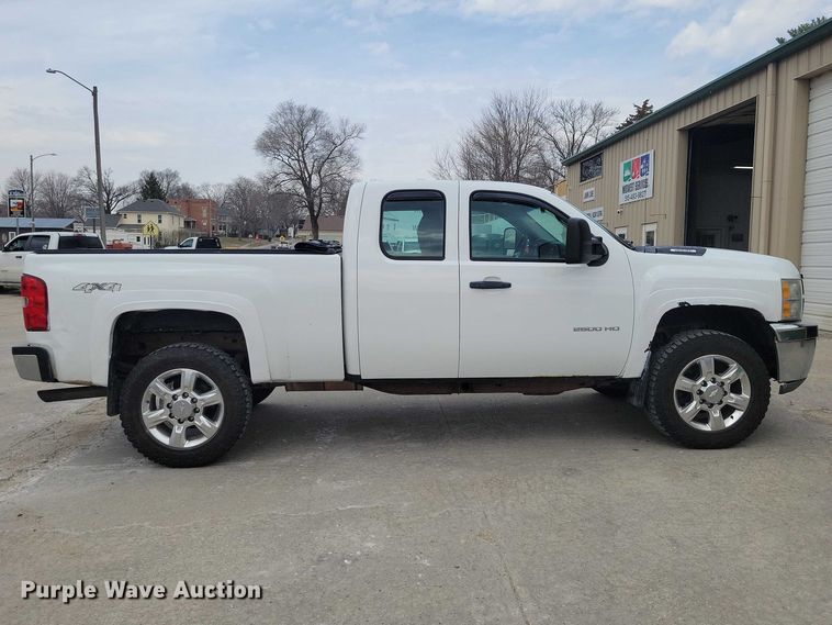 image for item NK9934 2012 Chevrolet  Silverado 2500HD  Ext. Cab pickup truck