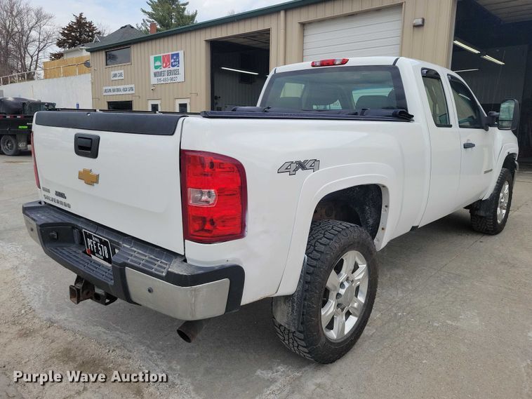 image for item NK9934 2012 Chevrolet  Silverado 2500HD  Ext. Cab pickup truck