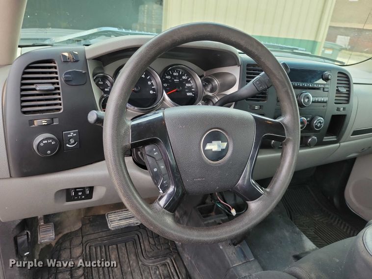 image for item NK9934 2012 Chevrolet  Silverado 2500HD  Ext. Cab pickup truck