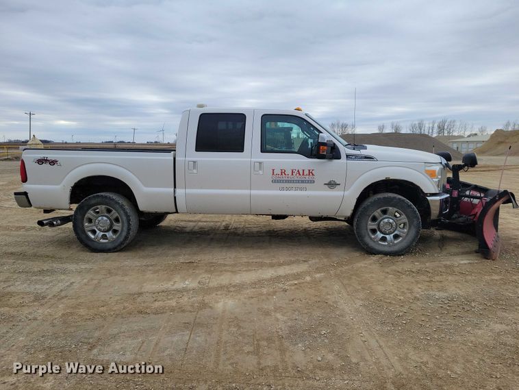 image for item NK9939 2014 Ford F350 Super Duty Crew Cab pickup truck