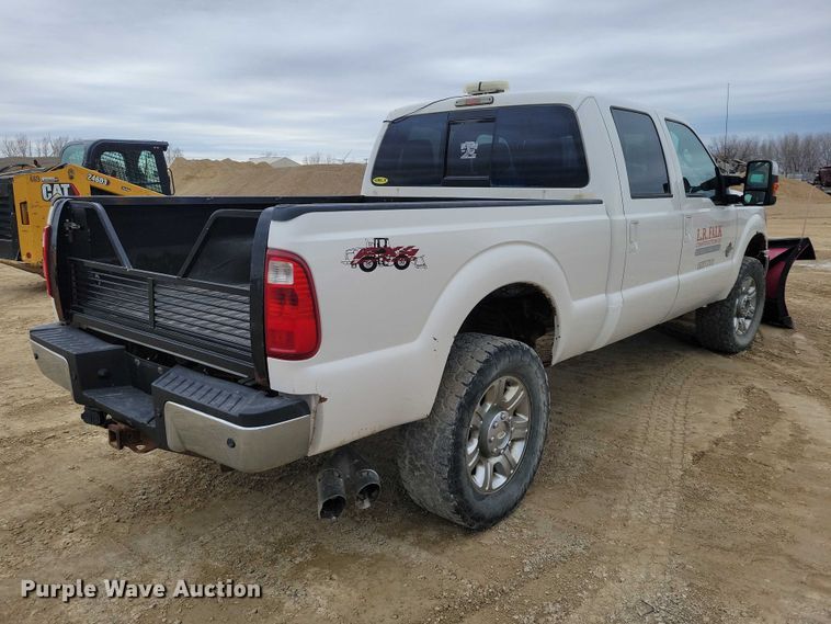 image for item NK9939 2014 Ford F350 Super Duty Crew Cab pickup truck