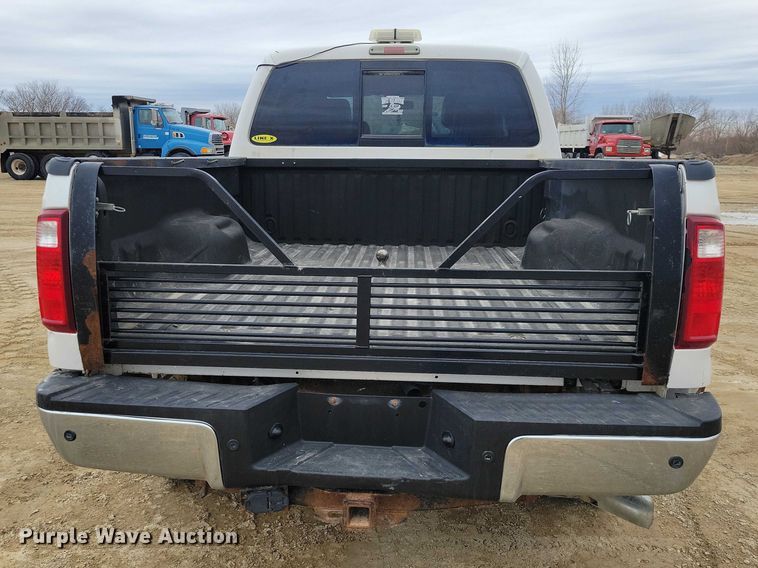 image for item NK9939 2014 Ford F350 Super Duty Crew Cab pickup truck