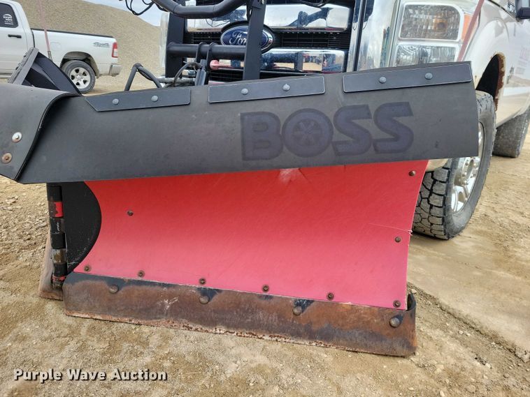 image for item NK9939 2014 Ford F350 Super Duty Crew Cab pickup truck