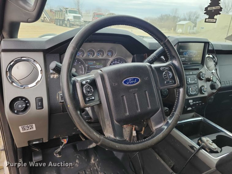 image for item NK9939 2014 Ford F350 Super Duty Crew Cab pickup truck