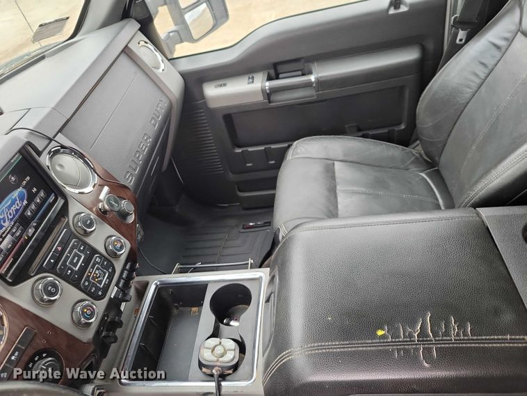 image for item NK9939 2014 Ford F350 Super Duty Crew Cab pickup truck