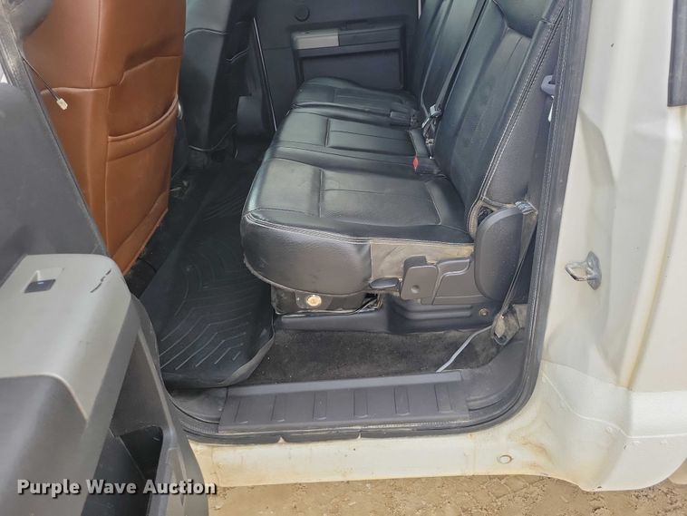 image for item NK9939 2014 Ford F350 Super Duty Crew Cab pickup truck