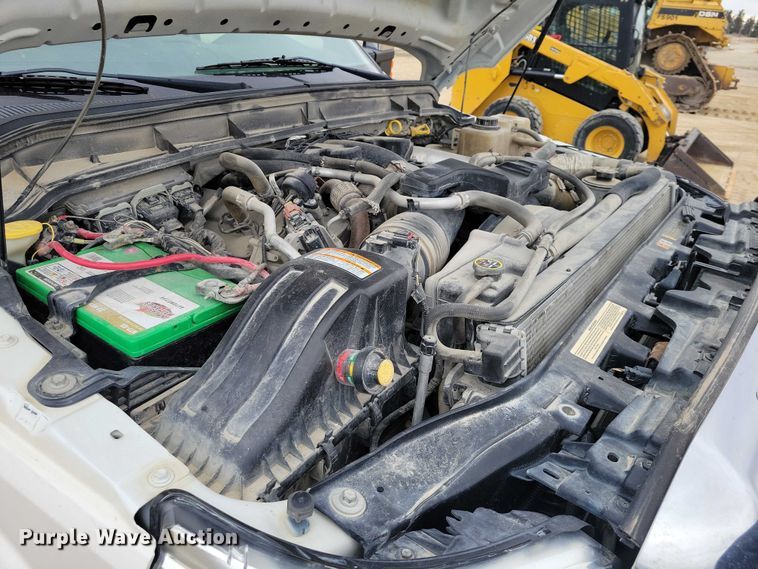 image for item NK9939 2014 Ford F350 Super Duty Crew Cab pickup truck