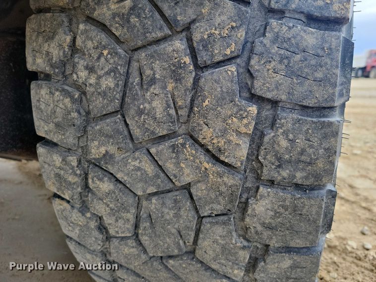 image for item NK9939 2014 Ford F350 Super Duty Crew Cab pickup truck