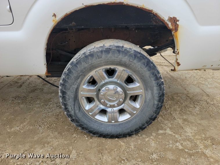 image for item NK9939 2014 Ford F350 Super Duty Crew Cab pickup truck