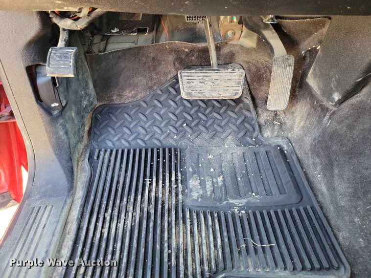 image for item NK9952 2013 Chevrolet  Silverado 1500 Ext. Cab pickup truck