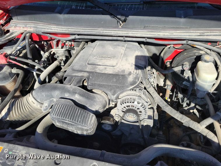 image for item NK9952 2013 Chevrolet  Silverado 1500 Ext. Cab pickup truck