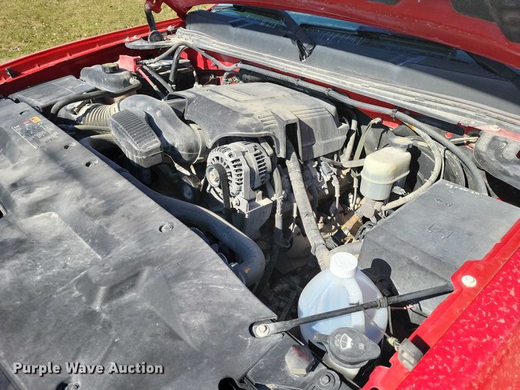 image for item NK9952 2013 Chevrolet  Silverado 1500 Ext. Cab pickup truck