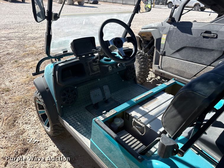 image for item YA1554 2023 Evolution Lithium LifePO4 golf cart