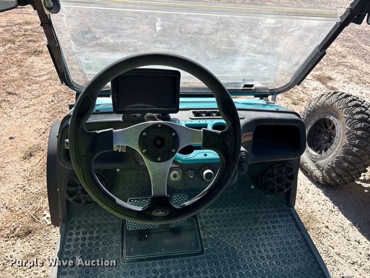 image for item YA1554 2023 Evolution Lithium LifePO4 golf cart