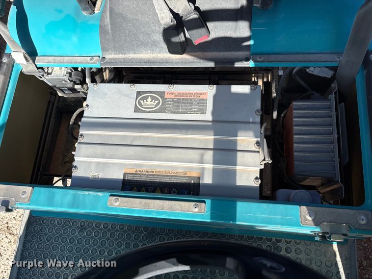 image for item YA1554 2023 Evolution Lithium LifePO4 golf cart