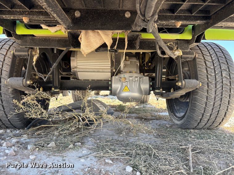 image for item YA1556 2024 Evolution Lithium LifePO4 golf cart