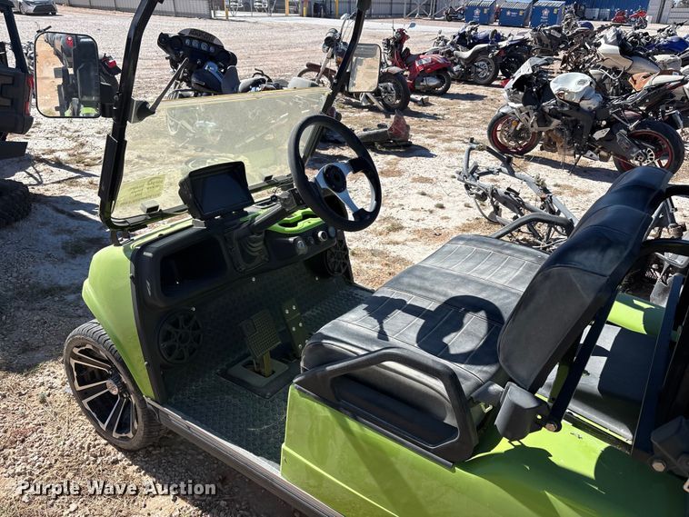 image for item YA1556 2024 Evolution Lithium LifePO4 golf cart