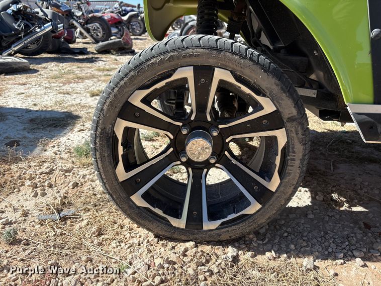 image for item YA1556 2024 Evolution Lithium LifePO4 golf cart