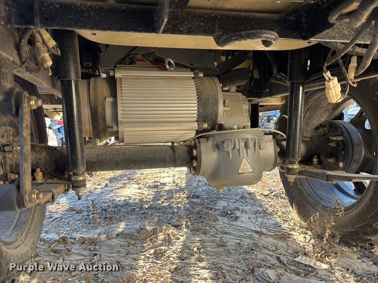 image for item YA1598 2023 HDK Evolution golf cart