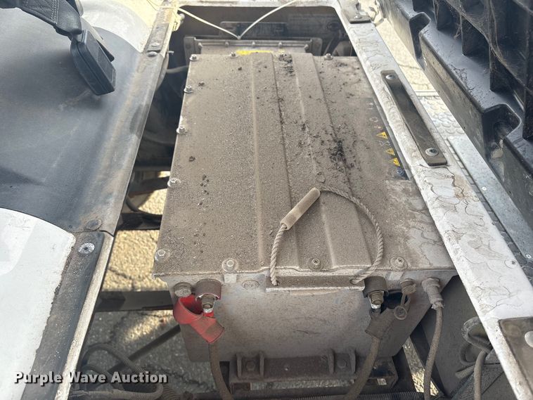 image for item YA1649 Evolution Lithium LifePO4 golf cart