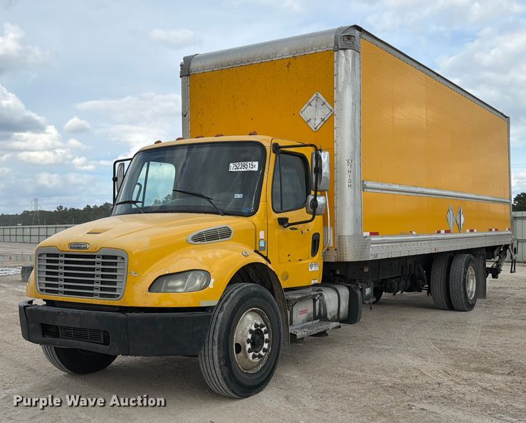 image for item YA2082 2015 Freightliner Business Class M2 box truck