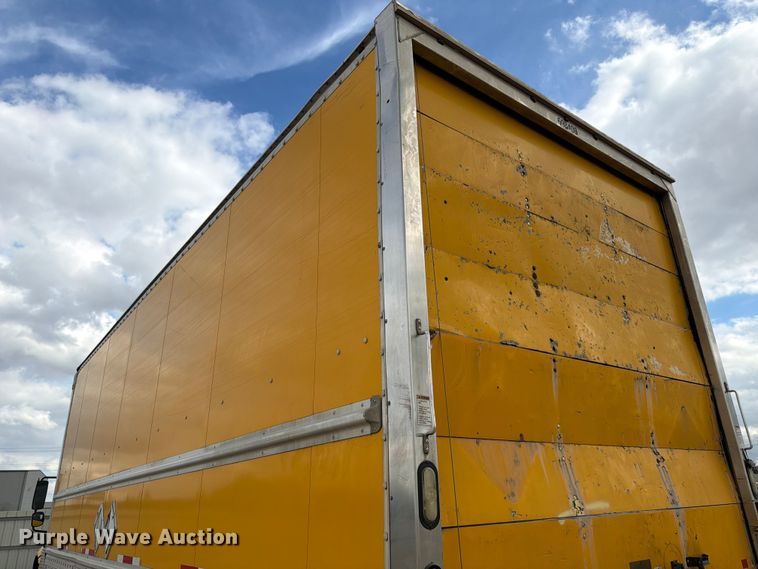 image for item YA2082 2015 Freightliner Business Class M2 box truck