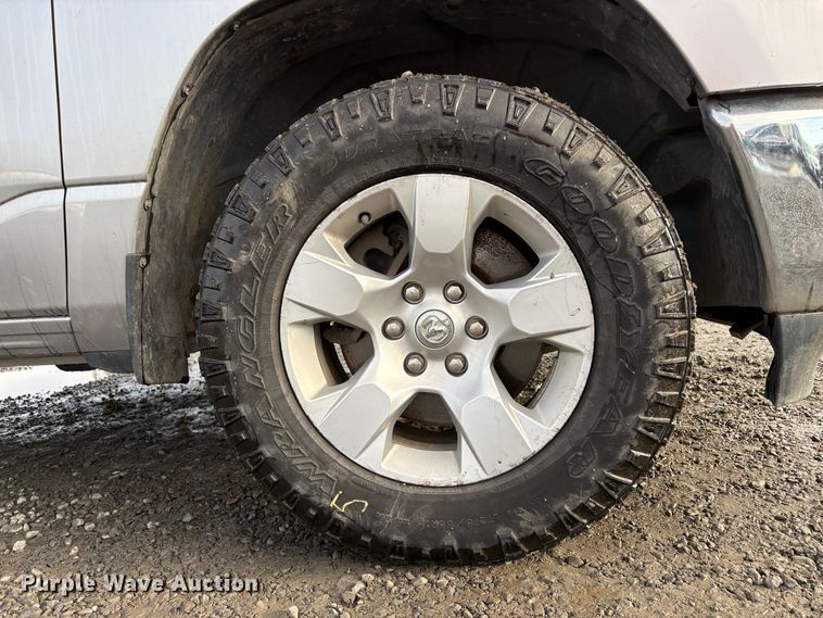 image for item YA2422 2020 RAM 1500 Big Horn Crew Cab pickup truck