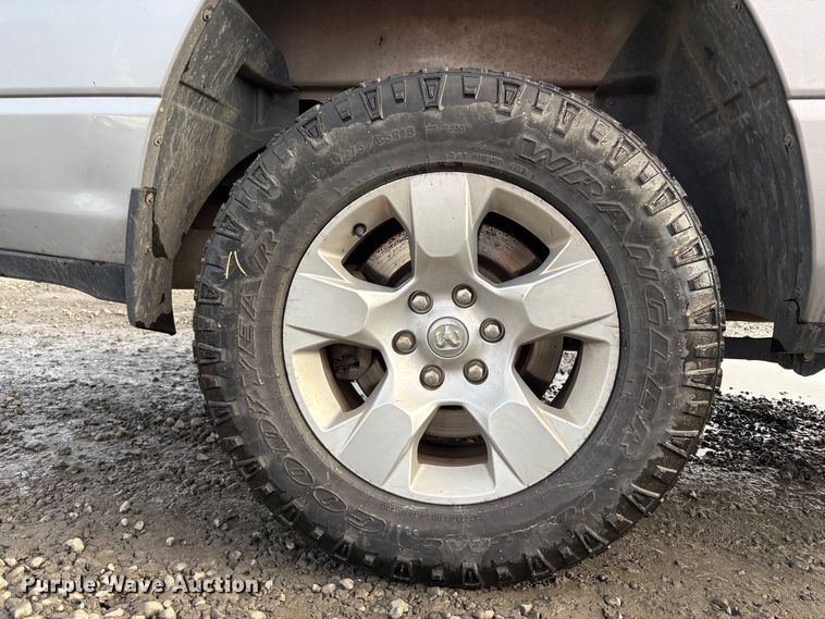 image for item YA2422 2020 RAM 1500 Big Horn Crew Cab pickup truck