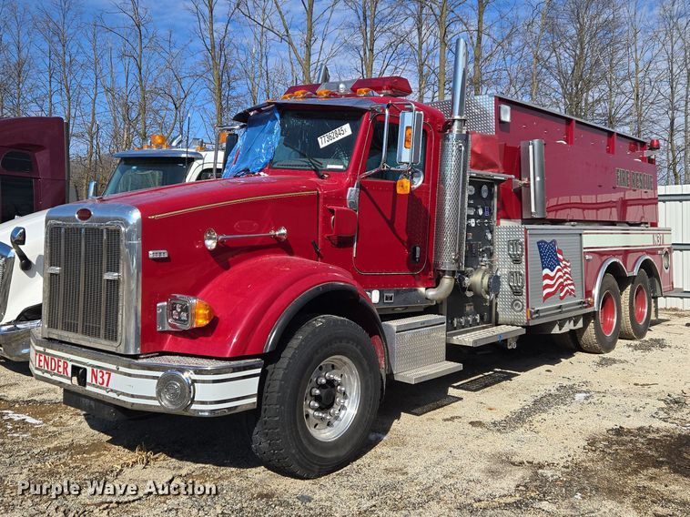 image for item YA2651 2006 Peterbilt 357 pumper fire truck