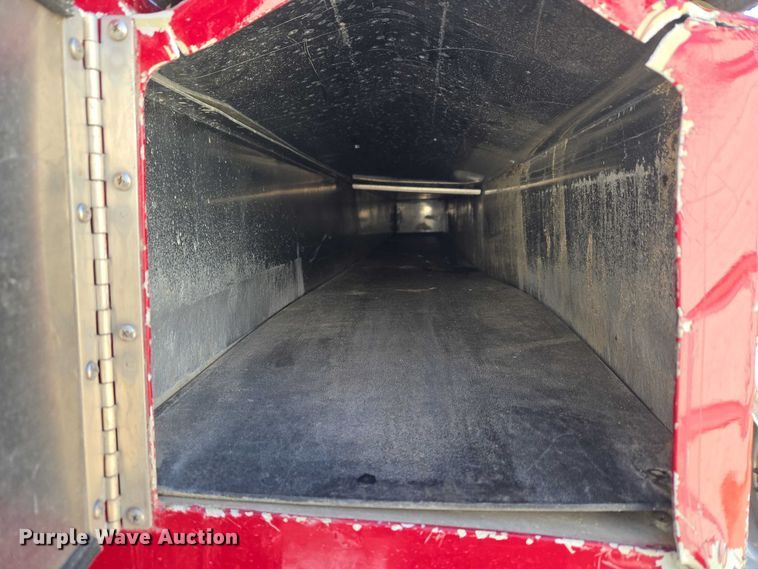 image for item YA2651 2006 Peterbilt 357 pumper fire truck