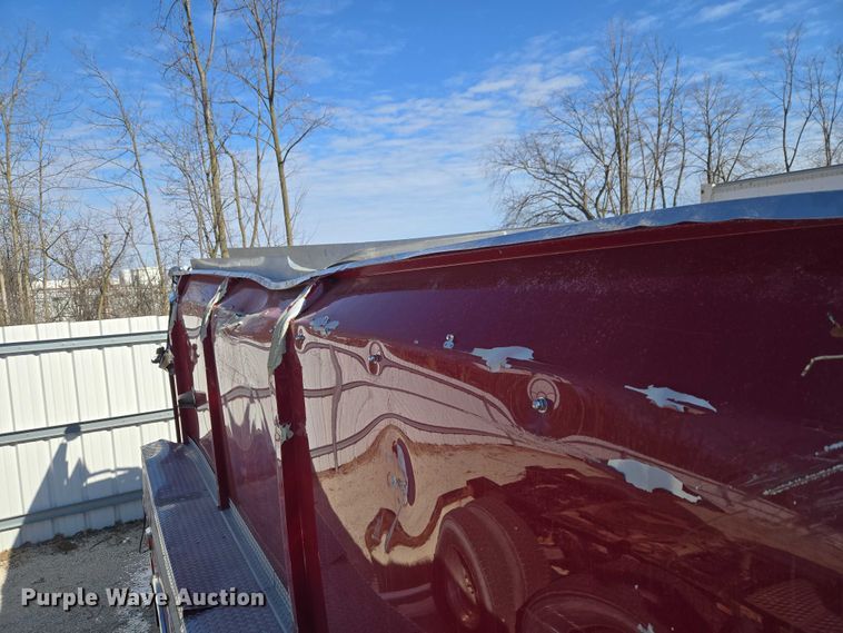 image for item YA2651 2006 Peterbilt 357 pumper fire truck