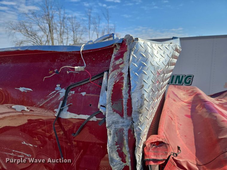 image for item YA2651 2006 Peterbilt 357 pumper fire truck