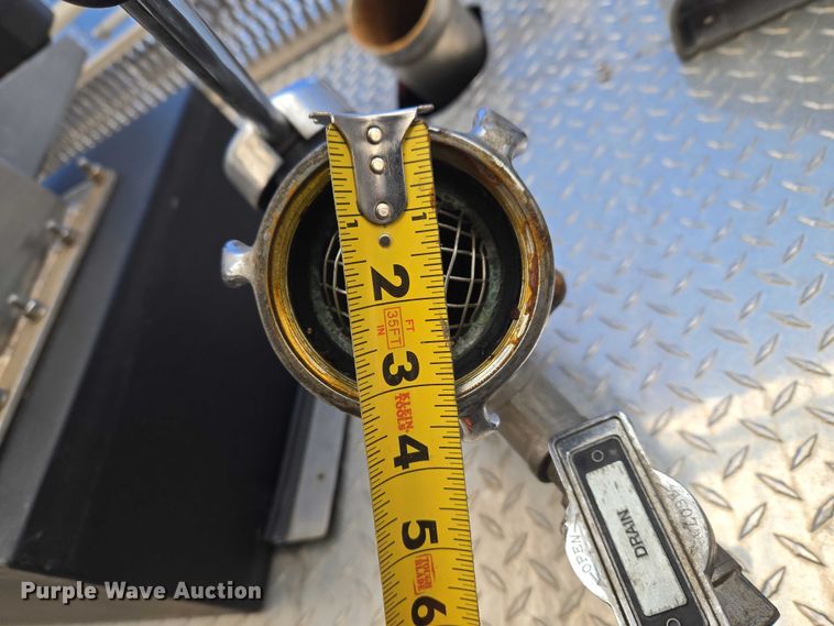 image for item YA2651 2006 Peterbilt 357 pumper fire truck