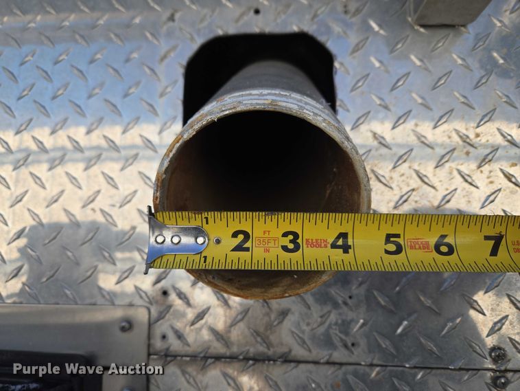 image for item YA2651 2006 Peterbilt 357 pumper fire truck