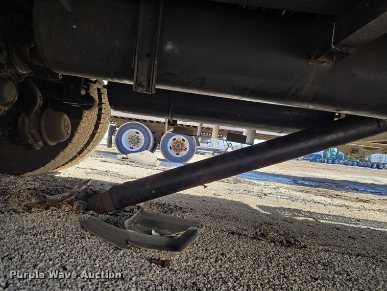 image for item YA2651 2006 Peterbilt 357 pumper fire truck