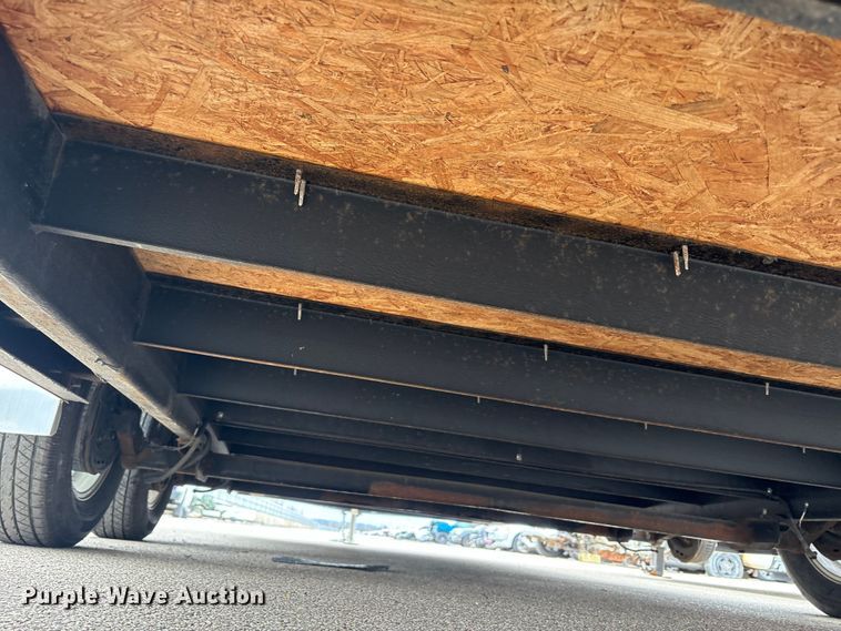 image for item YA2752 2023 Sure-Trac STW8418TA enclosed cargo trailer