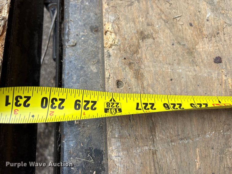 image for item YA2752 2023 Sure-Trac STW8418TA enclosed cargo trailer