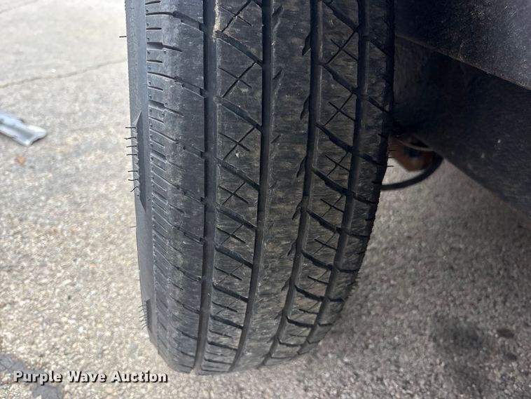 image for item YA2752 2023 Sure-Trac STW8418TA enclosed cargo trailer