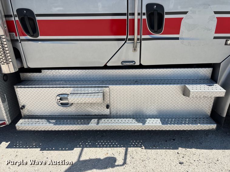 image for item YA2881 2022 Freightliner Business Class M2 crew cab ambulance