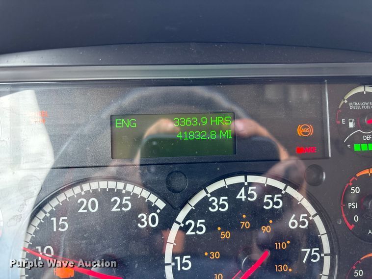 image for item YA2881 2022 Freightliner Business Class M2 crew cab ambulance