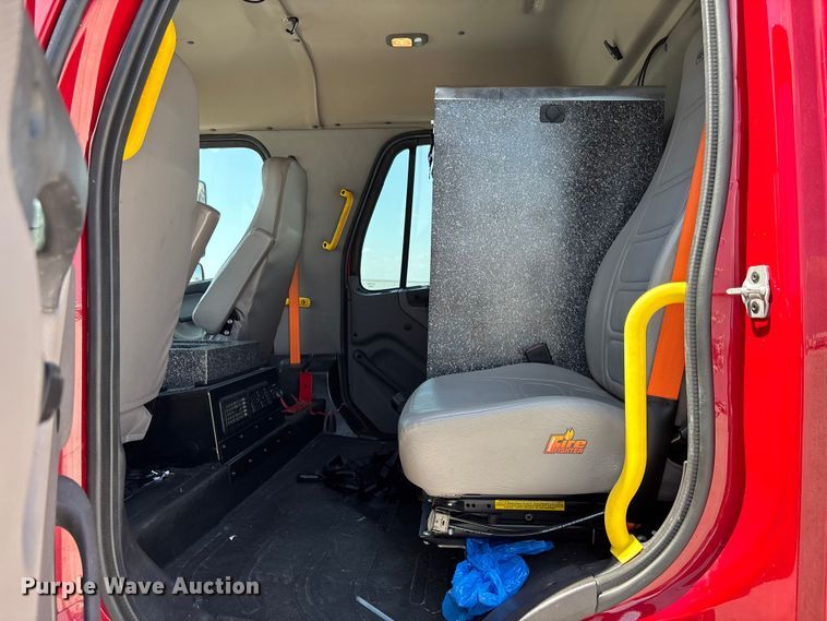 image for item YA2881 2022 Freightliner Business Class M2 crew cab ambulance